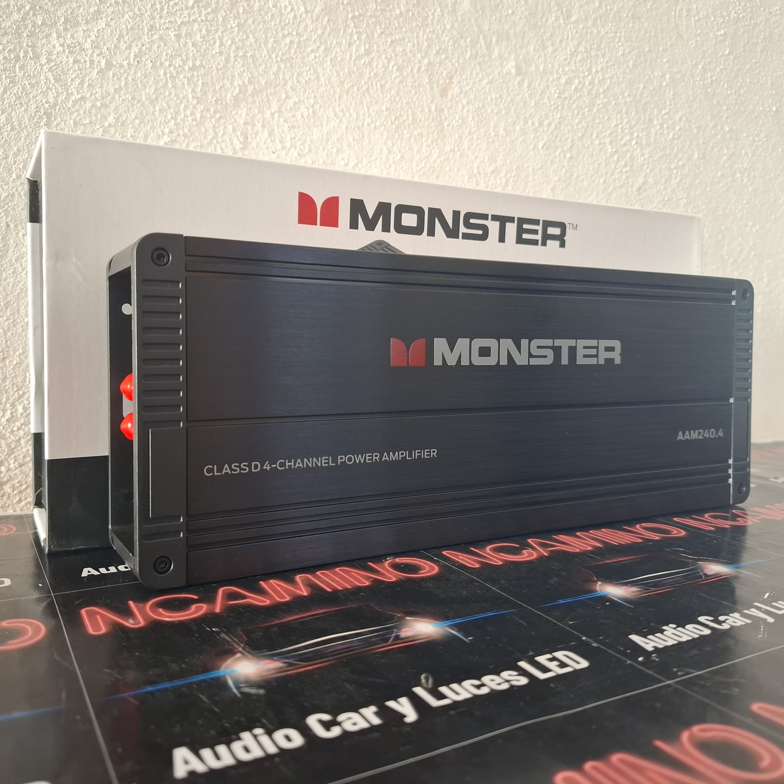Amplificador Monster AAM240.4 4 Canales 240 RMS por Canal 1 Amplificador Monster AAM240.4 4 Canales 240 RMS por Canal