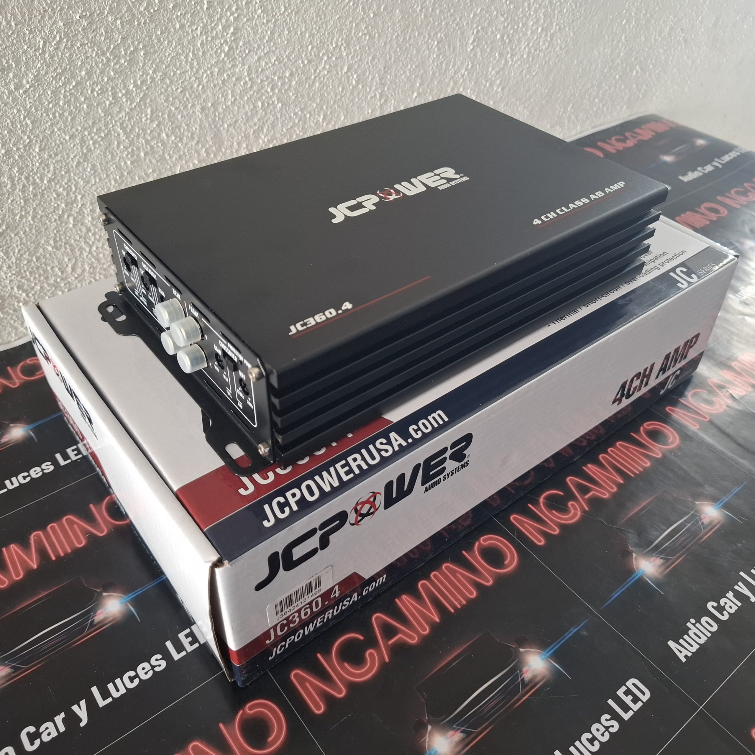 Amplificador JC Power JC360.4 360.4 1 Amplificador JC Power JC360.4 360.4